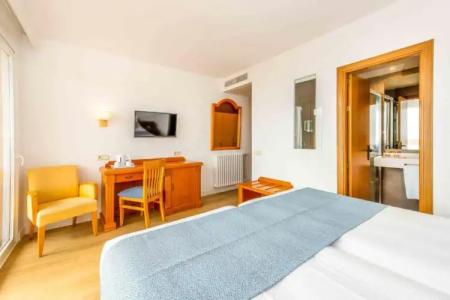 Valentin Reina Paguera - Adults Only - 119