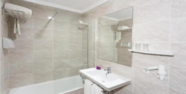 Venecia Paguera - 40