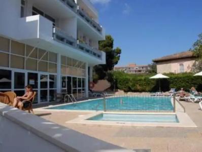 Apartamentos Marthas - 10