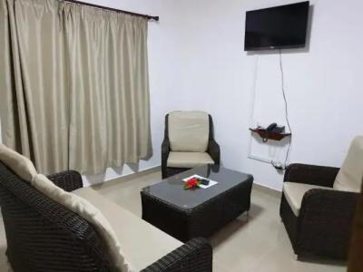 La Modestie Guest House - 10