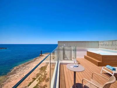 Universal Romantica - 79