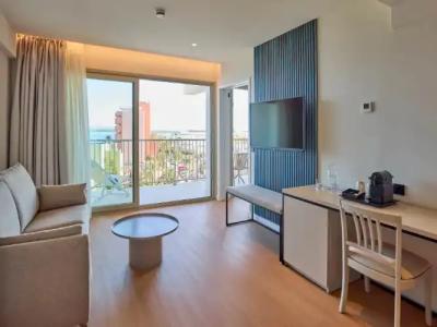 Universal Romantica - 59