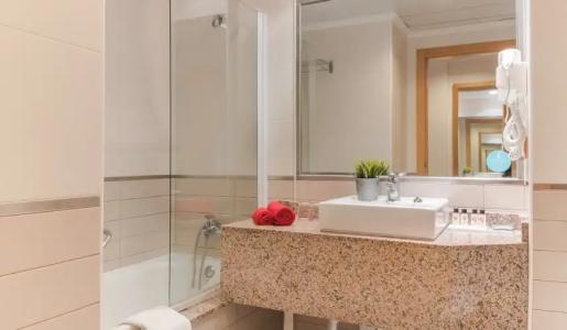 Moon Dreams Atlantic - 7