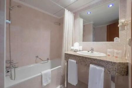 Moon Dreams Coral Beach - 41