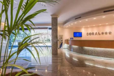 Moon Dreams Coral Beach - 0