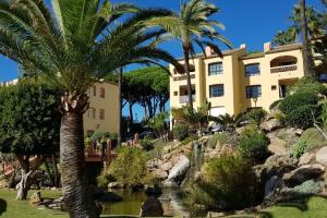 Dona Lola, La Cala de Mijas