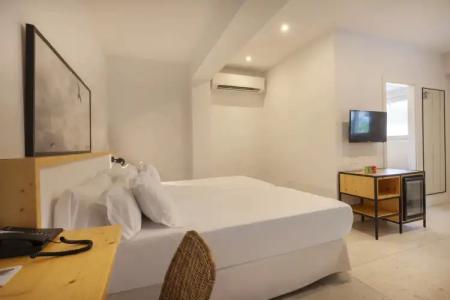 HM Ayron Park - Adults Only - 41