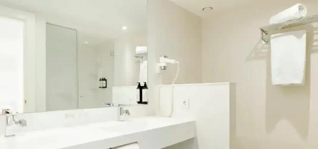 Iberostar Waves Cristina - 48