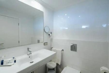 THB María Isabel - Adults Only - 38