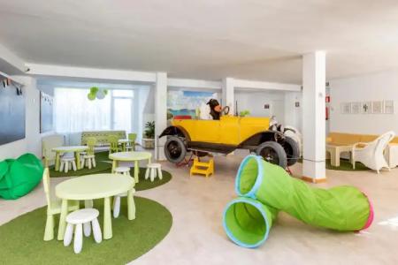 ApartHoum Plaza Son Rigo - 18