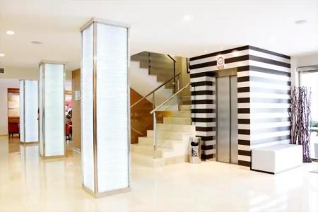 Metropolitan Playa - 14