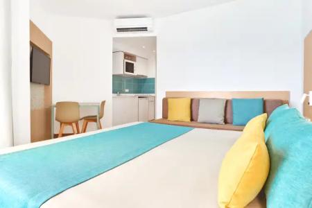 Universal ApartElisa - 3