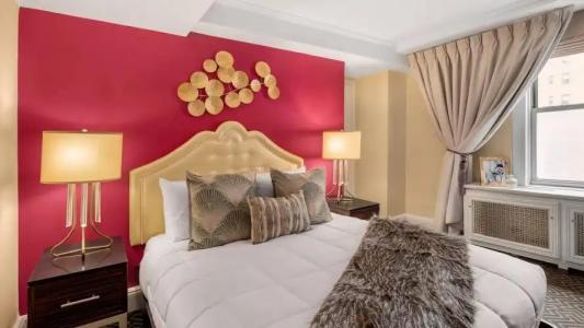 The Lexington, Autograph Collection - 94