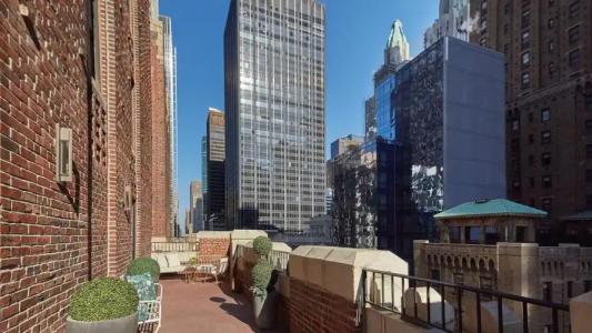 The Lexington, Autograph Collection - 97