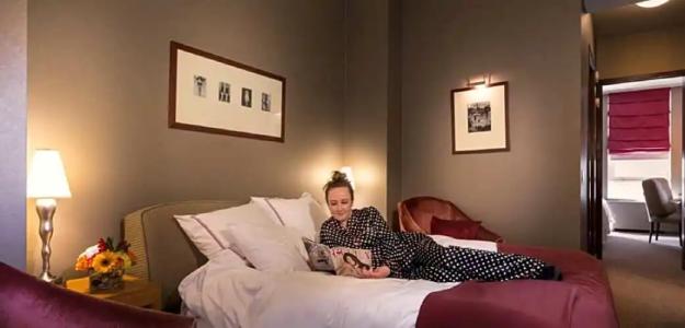 Giraffe by Library Collection - 54