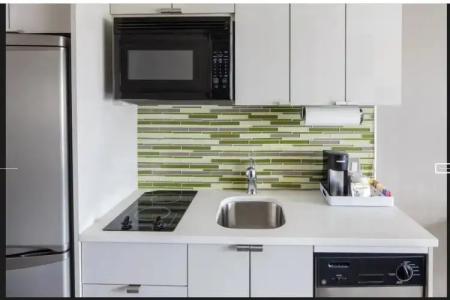 Element New York Times Square West - 30