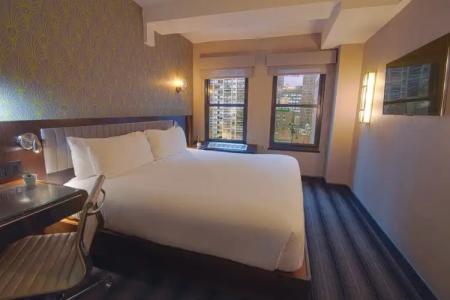 Edison Times Square - 55