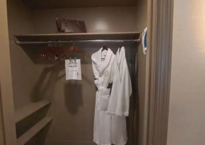 Edison Times Square - 78