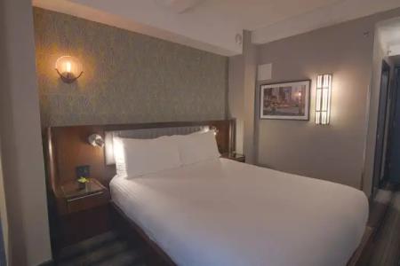 Edison Times Square - 51