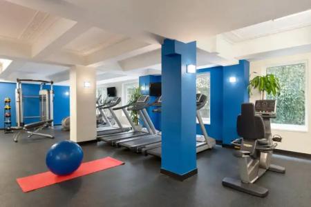 Edison Times Square - 33