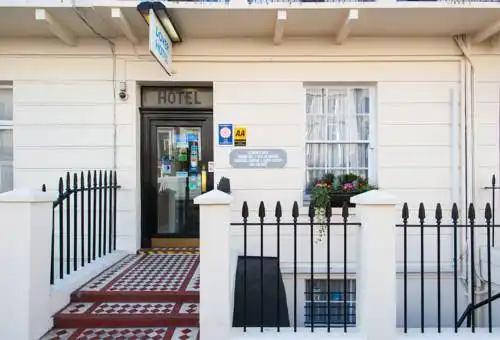 Dover - B&B - 0
