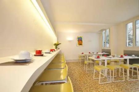 Hôtel Lecourbe, Paris Tour Eiffel - 17