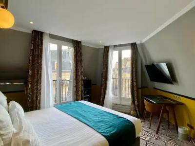 Elysa-Luxembourg - 64