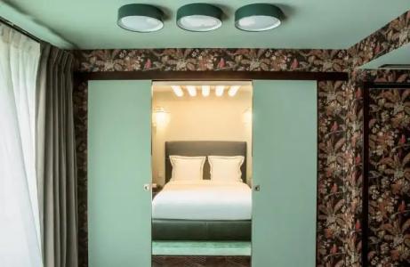 Hôtel du Rond-Point des Champs-Élysées - 59