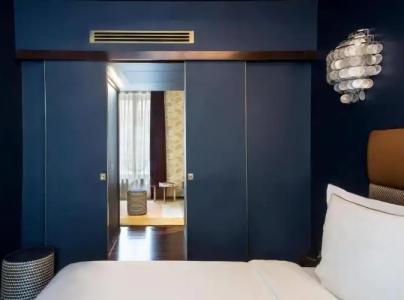 Hôtel du Rond-Point des Champs-Élysées - 51