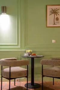 Hôtel De Fleurie - 13