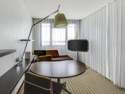 Novotel Suites Paris Montreuil Vincennes - 57