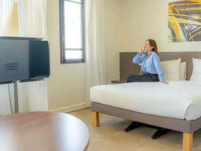 Novotel Suites Paris Montreuil Vincennes - 24