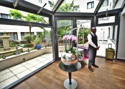 Mercure Paris Gare Montparnasse TGV - 29