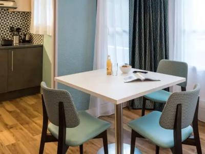 ApartAdagio Paris Montmartre - 30