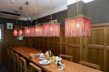 Le Cercle Tour Eiffel - 18