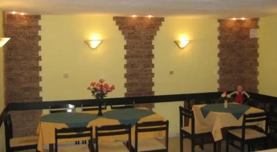 Guest House Slavi - 11