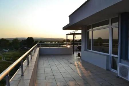 Sun City Apartments - 94