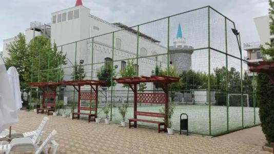 Sun City Apartments - 64