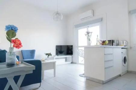 Themis Apartments - 187