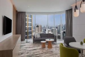 Holiday Inn Dubai Business Bay Hotel, Dubai