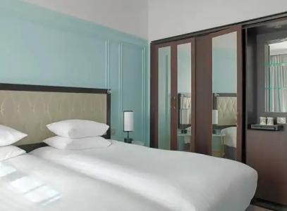 Paris Marriott Opera Ambassador - 60