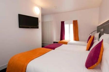 Hôtel du Plat d'Etain - 113