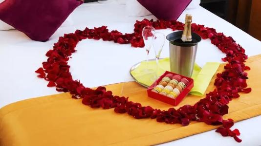 Hôtel du Plat d'Etain - 145