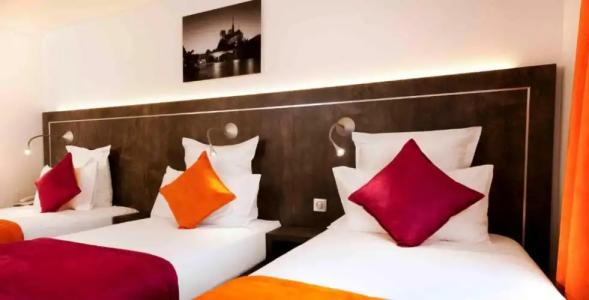 Hôtel du Plat d'Etain - 129