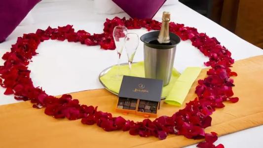 Hôtel du Plat d'Etain - 136