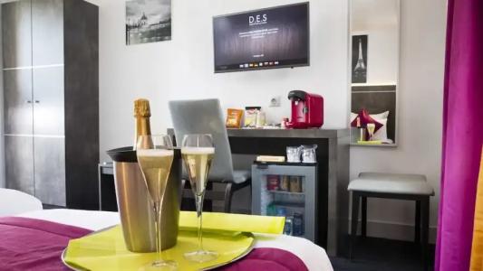 Hôtel du Plat d'Etain - 133