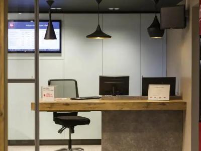 Ibis Paris Vaugirard Porte de Versailles - 11