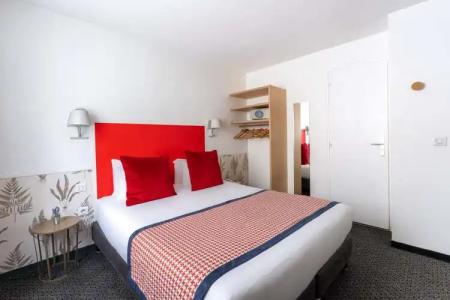 George - Astotel - 48