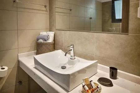 Oniropetra Boutique - 38