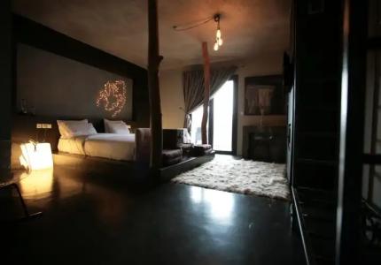 Oniropetra Boutique - 92